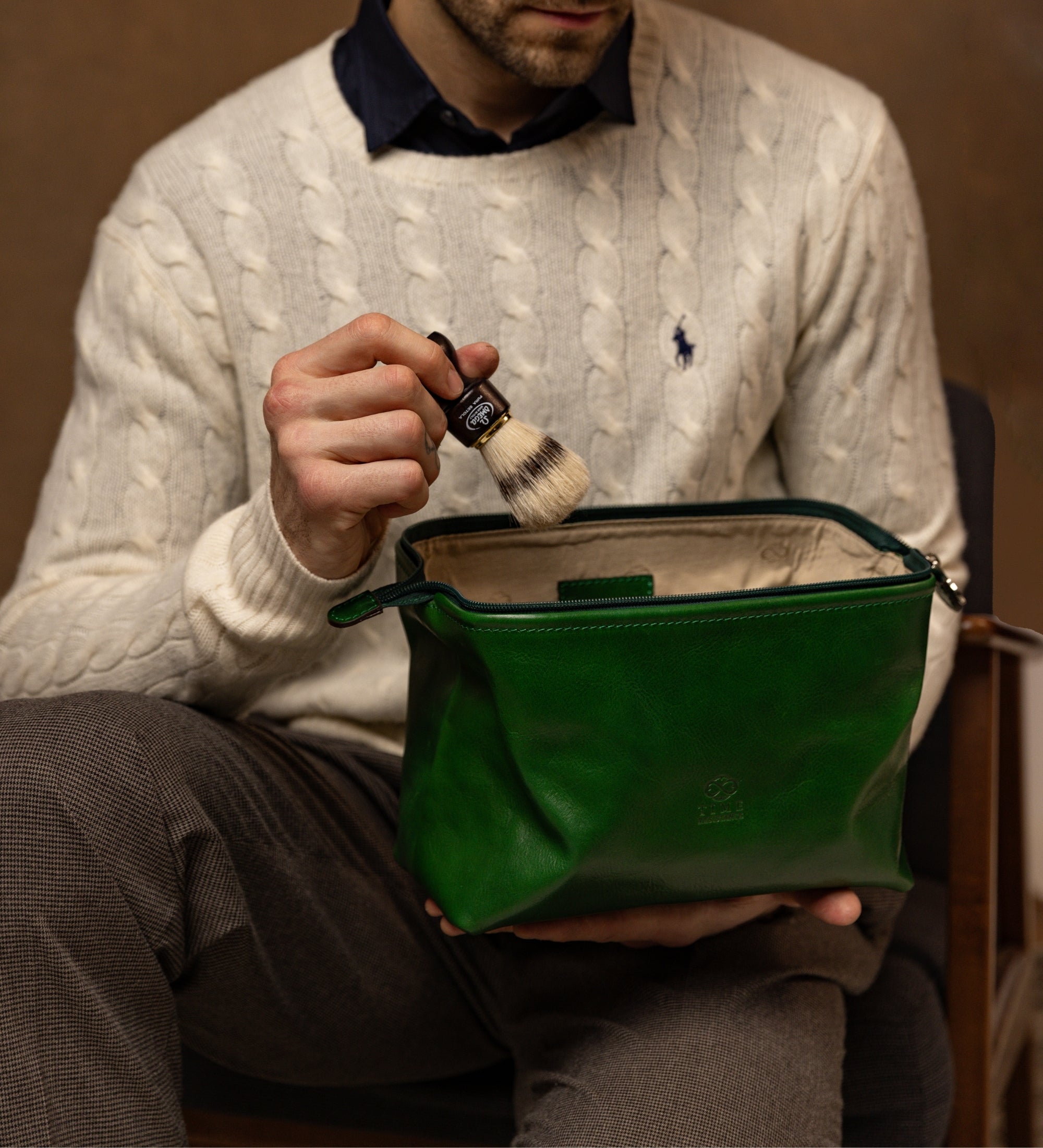 Kosmetiktasche aus Leder - Four Past Midnight