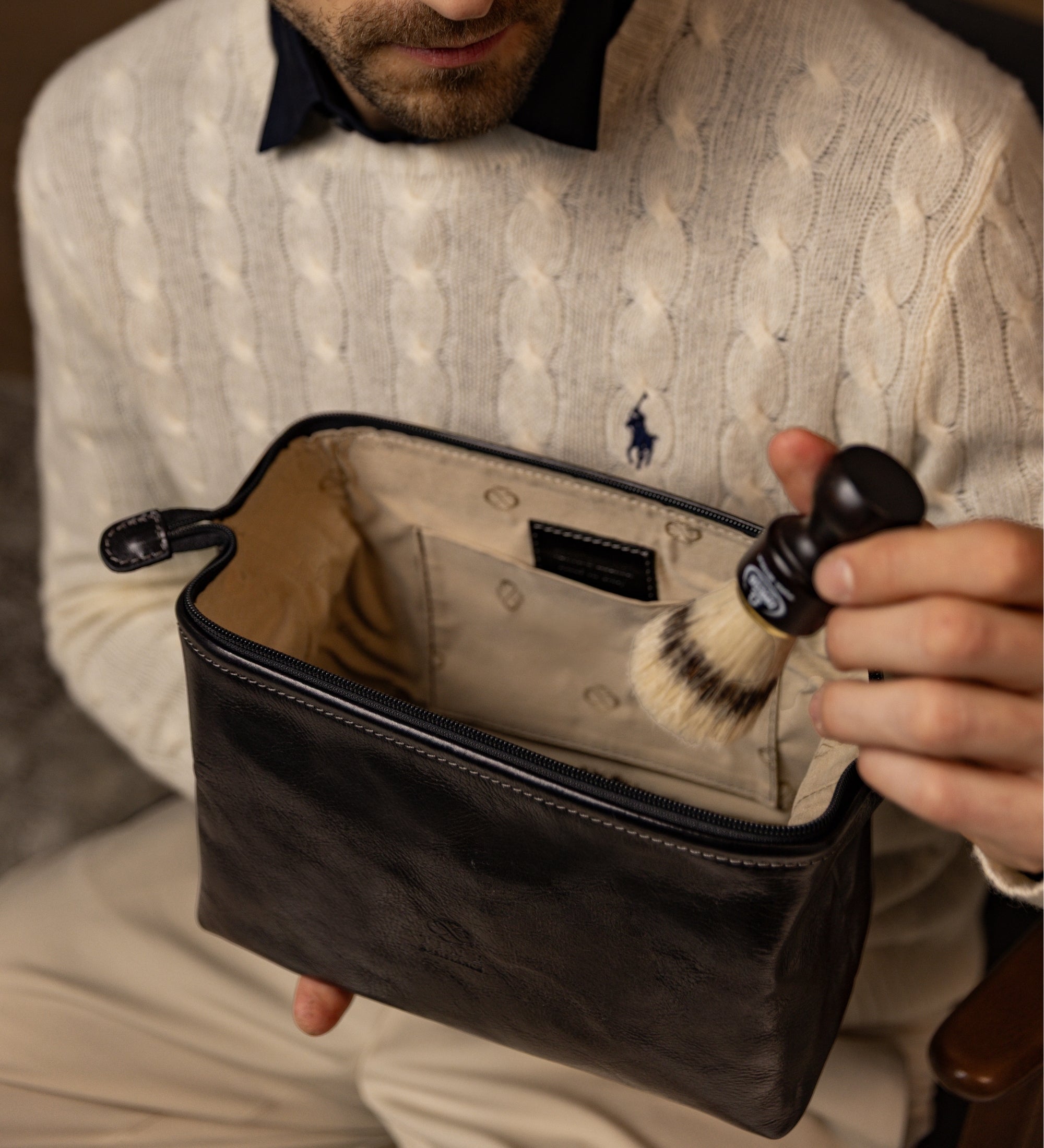 Kosmetiktasche aus Leder - Four Past Midnight