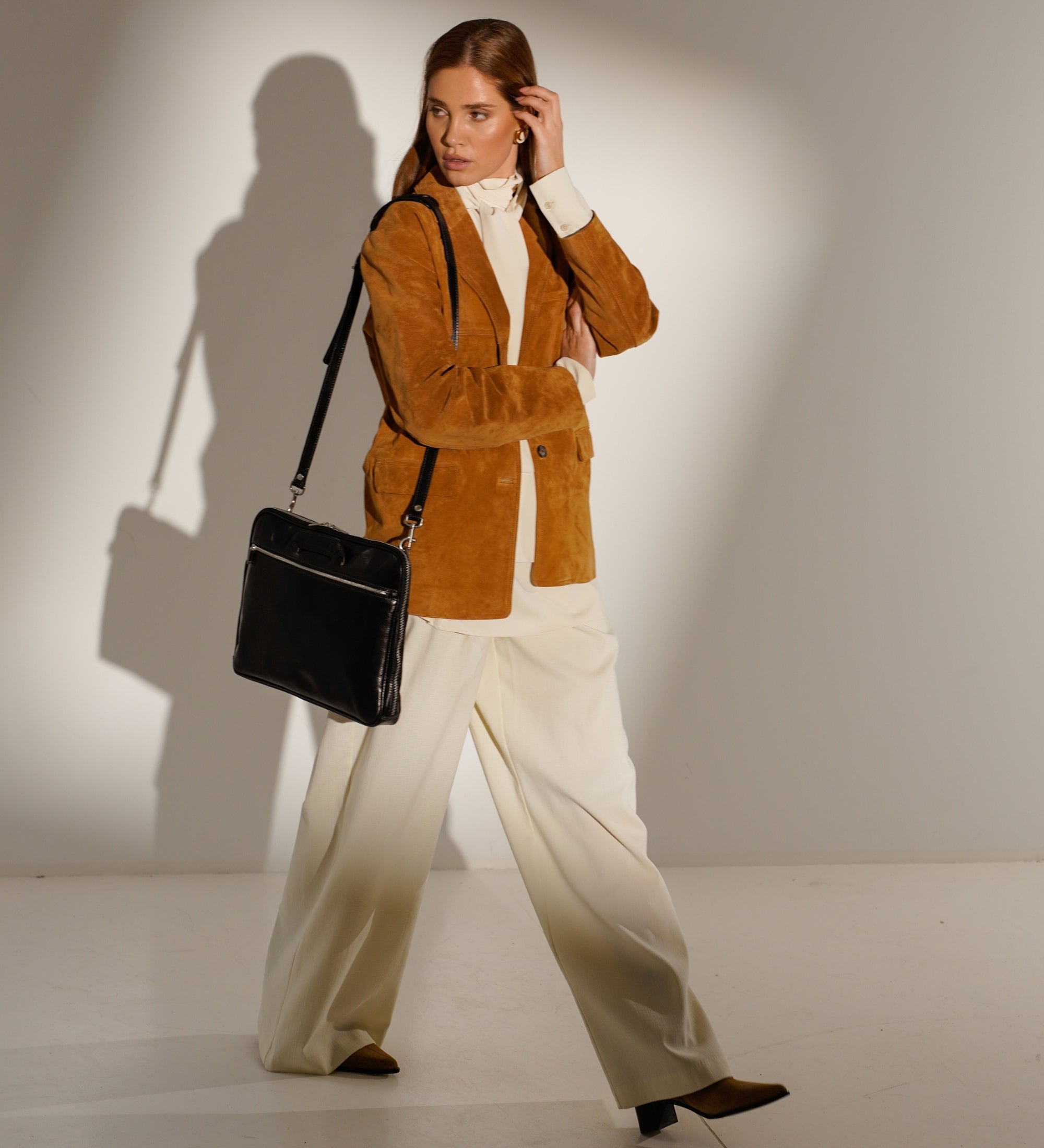 Aktentasche aus Leder für Damen, Laptoptasche - Brave New World