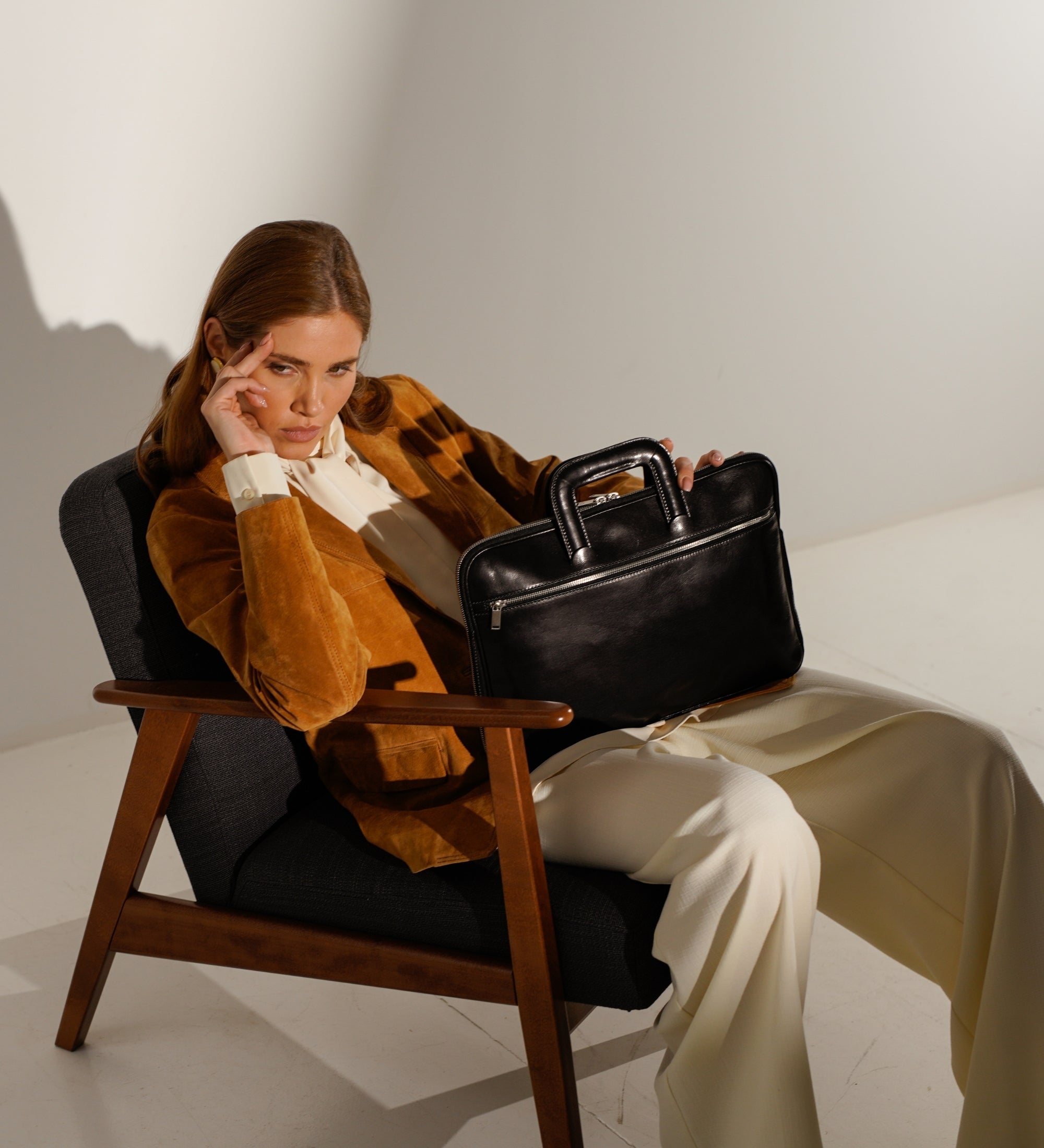 Aktentasche aus Leder für Damen, Laptoptasche - Brave New World