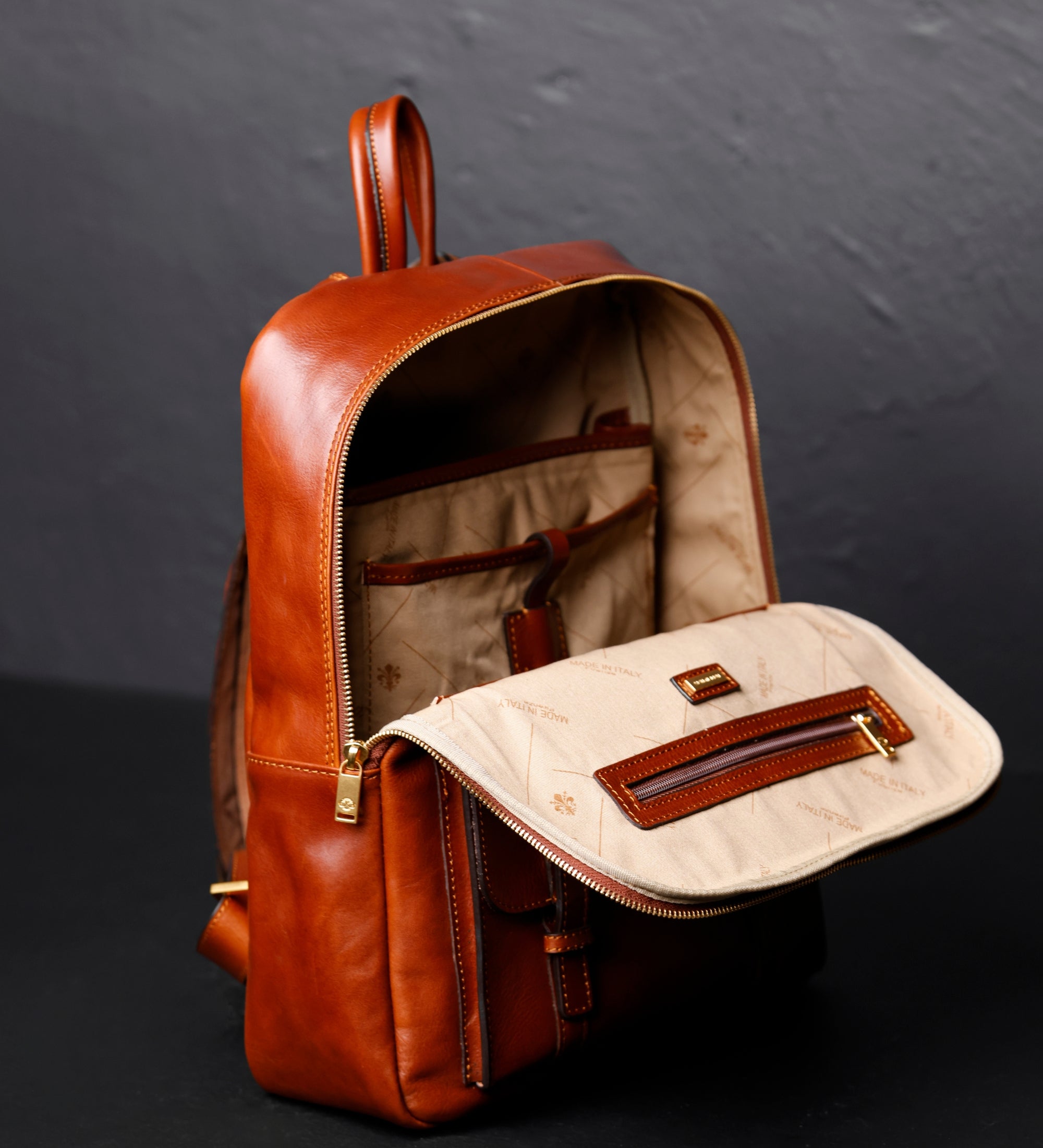 Damen Rucksack Reisetasche aus Leder - The Divine Comedy