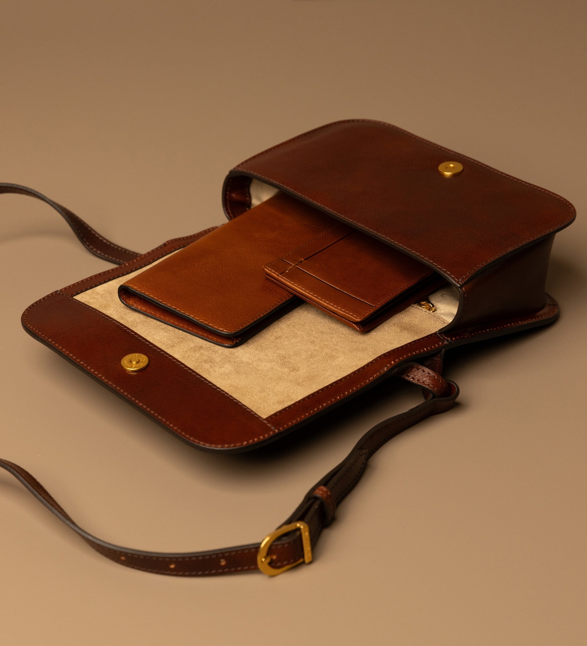 Umhängetasche aus Leder für Damen - Il Piacere