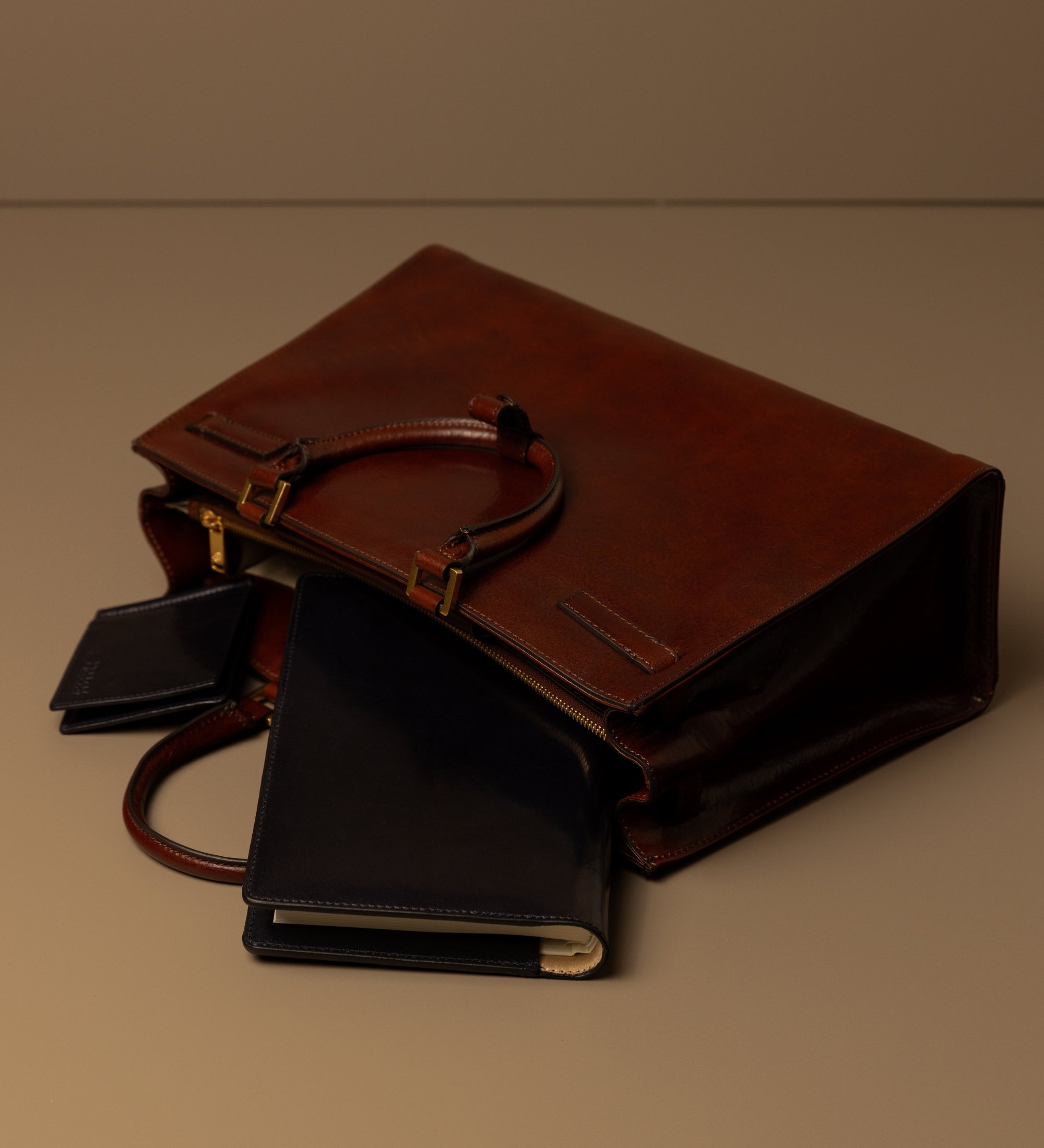 Damen Handtasche aus Leder - Shirley