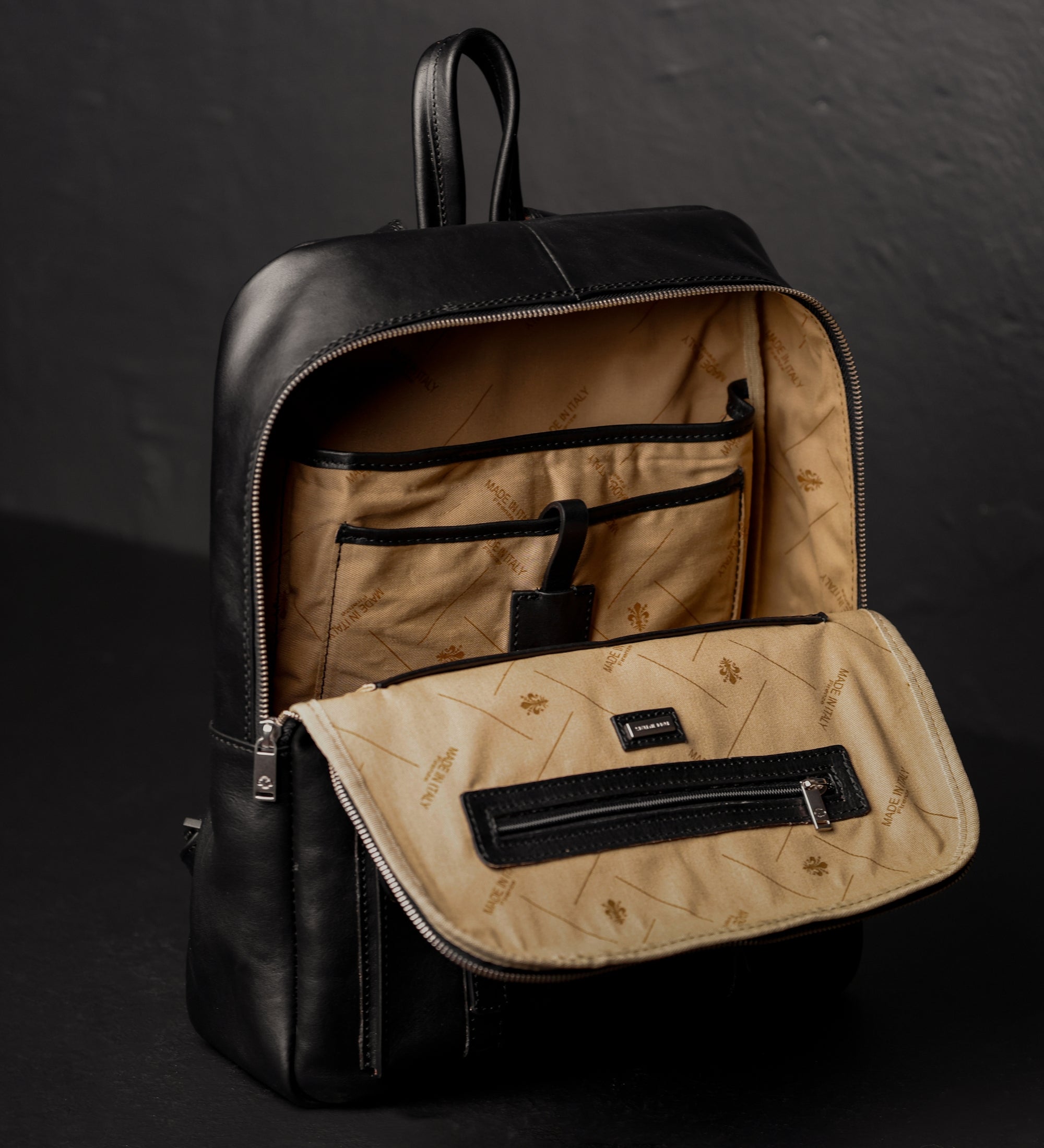 Damen Rucksack Reisetasche aus Leder - The Divine Comedy