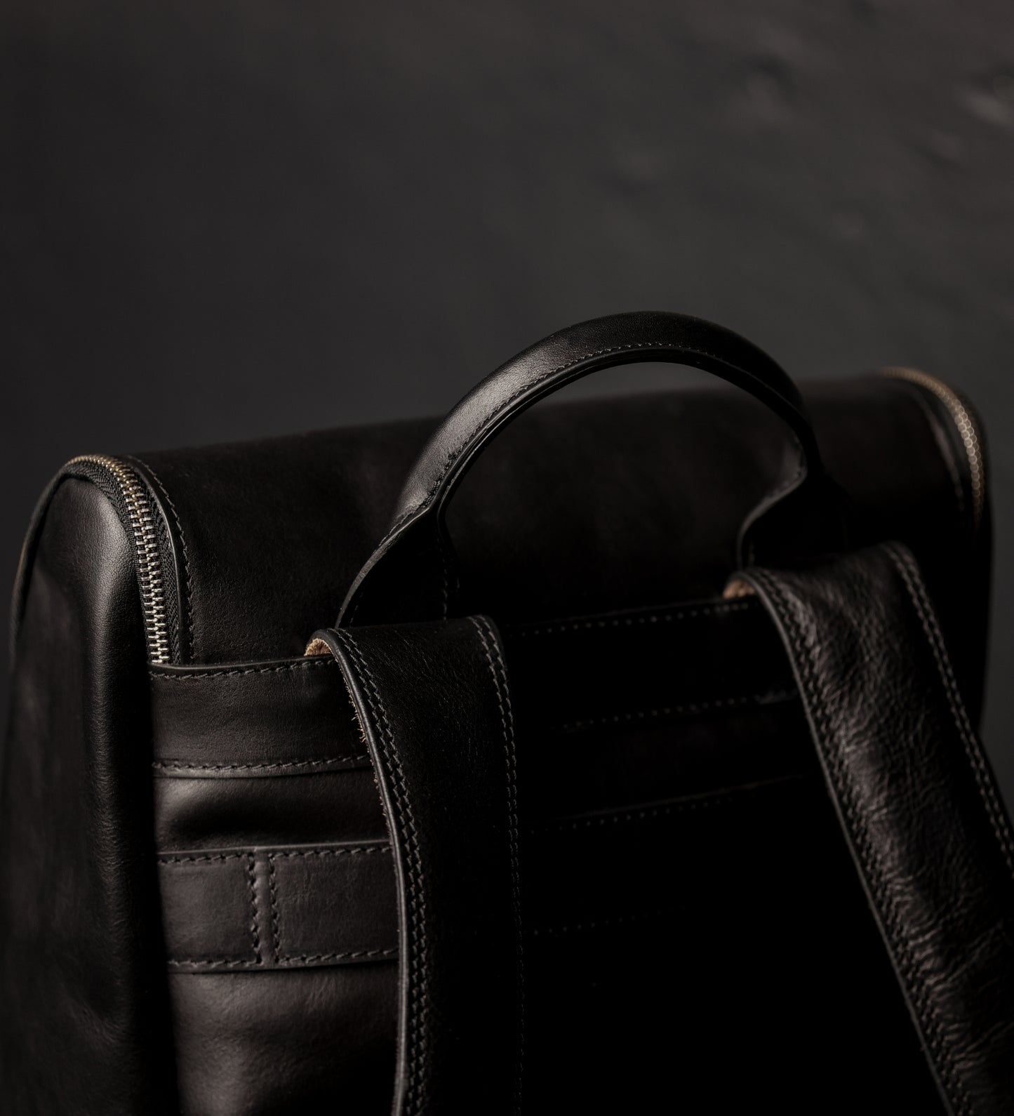 Großer Rucksack aus Leder für Damen - The Odyssey