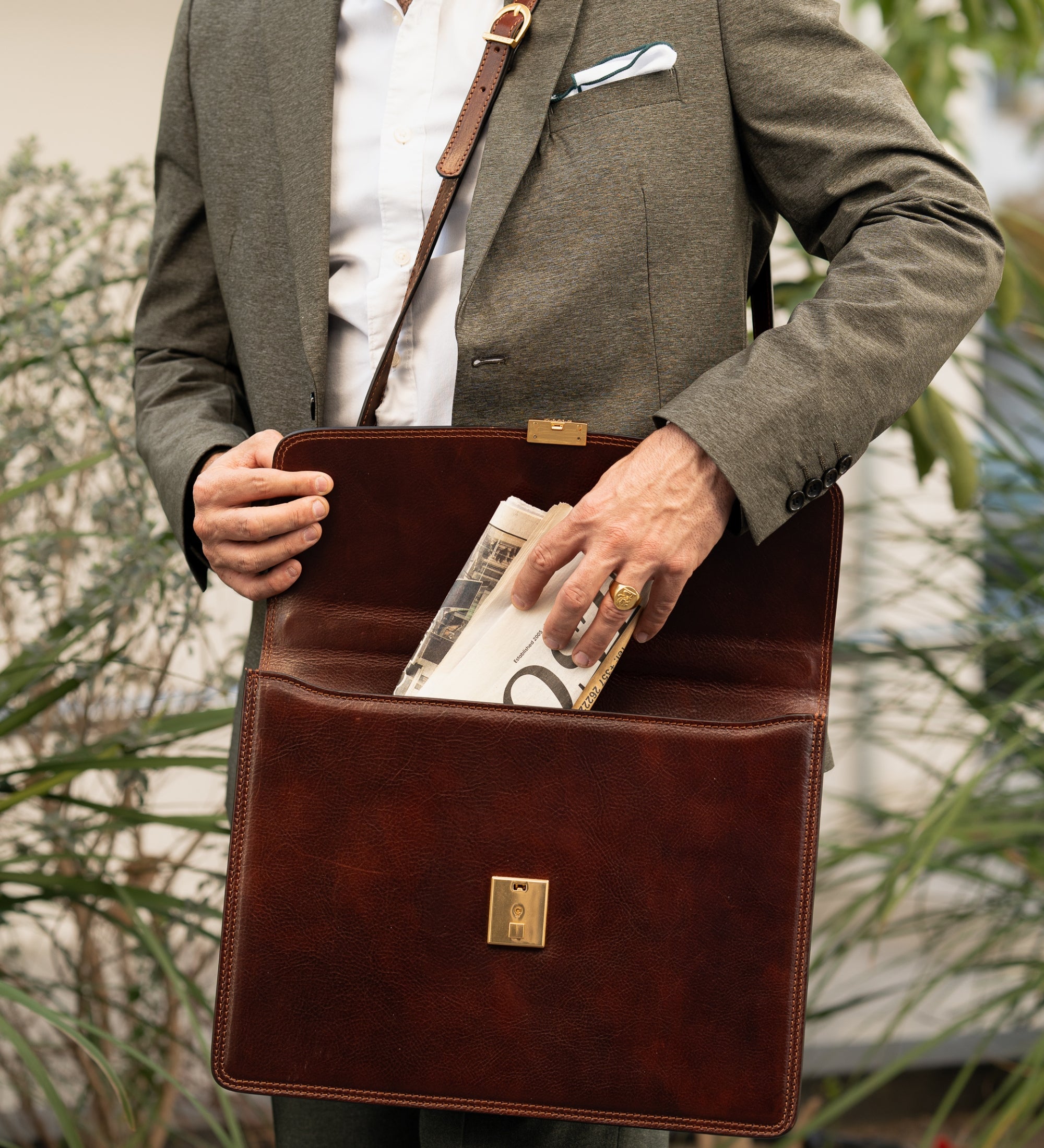 Aktentasche aus Leder - The Sound of the Mountain