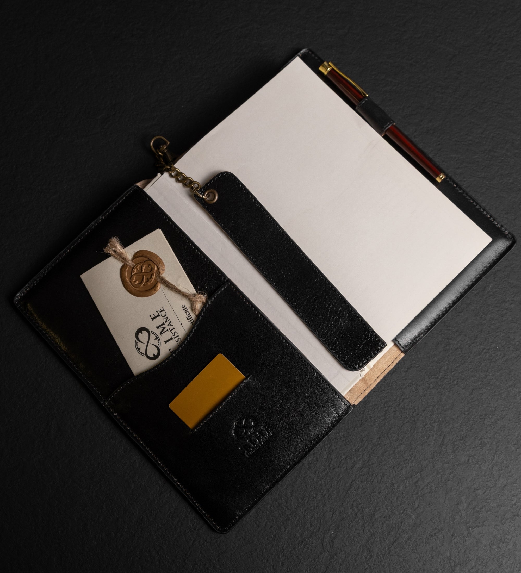 Tagebuch aus Leder für Damen mit nachfüllbarem A5-Notizblock - The Diary of a Nobody