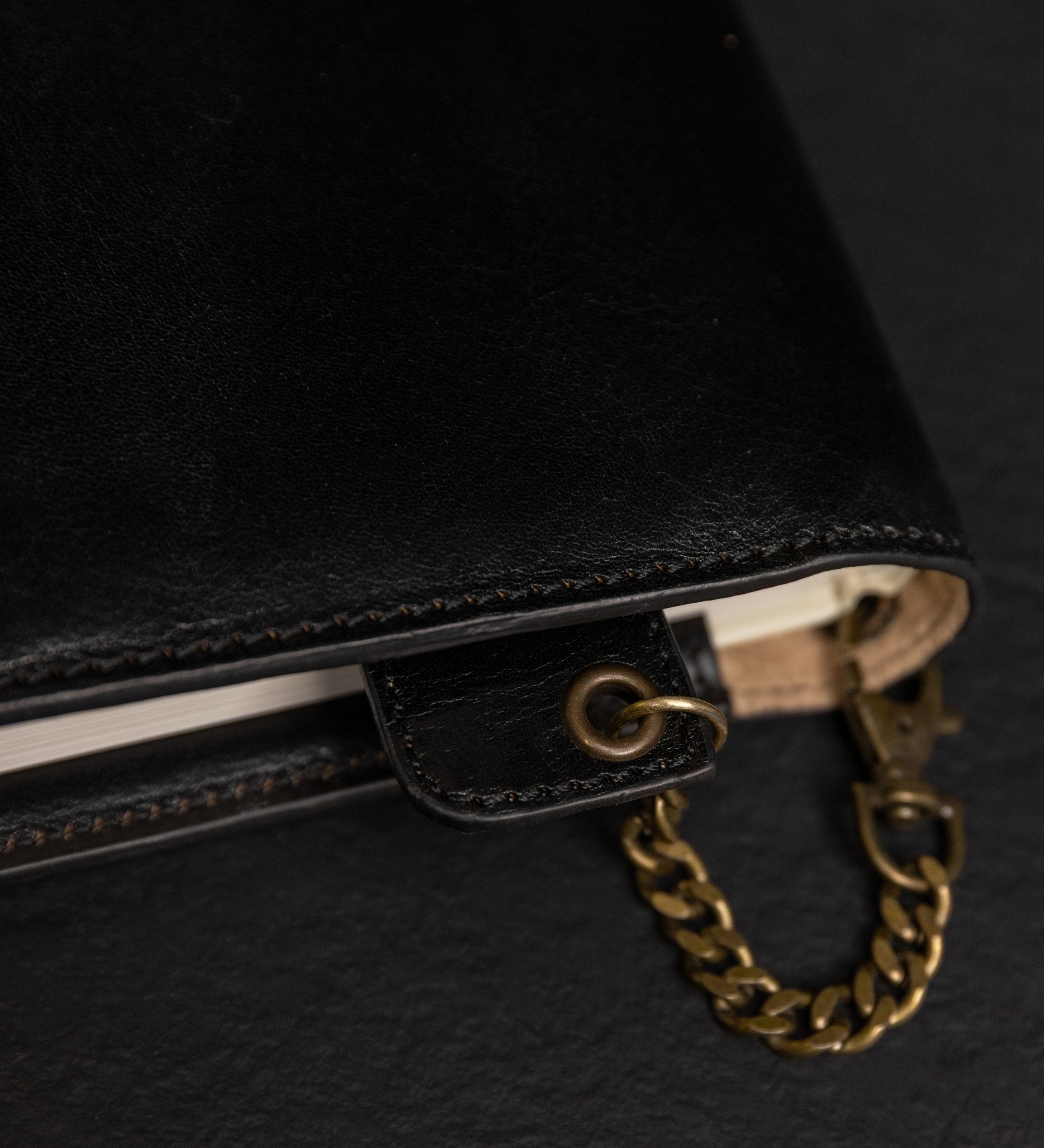 Tagebuch aus Leder für Damen mit nachfüllbarem A5-Notizblock - The Diary of a Nobody