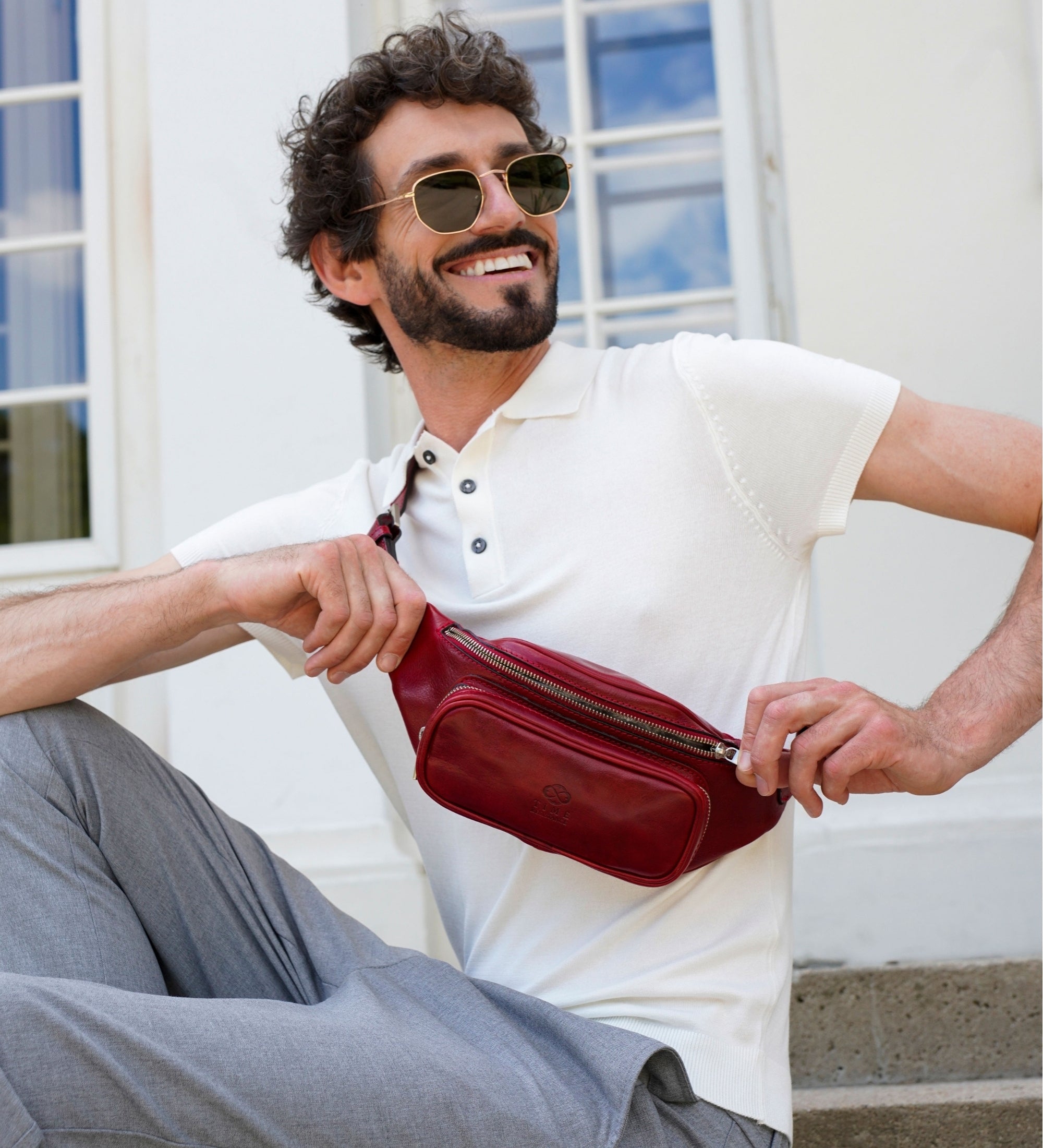 Schultertasche Bauchtasche aus Leder - Independent People