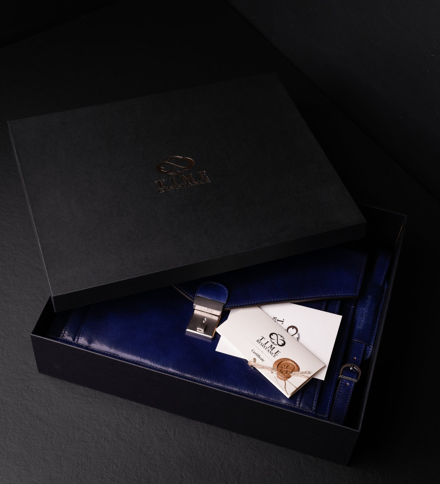 Aktentasche aus Leder im klassischen Design - The Magus