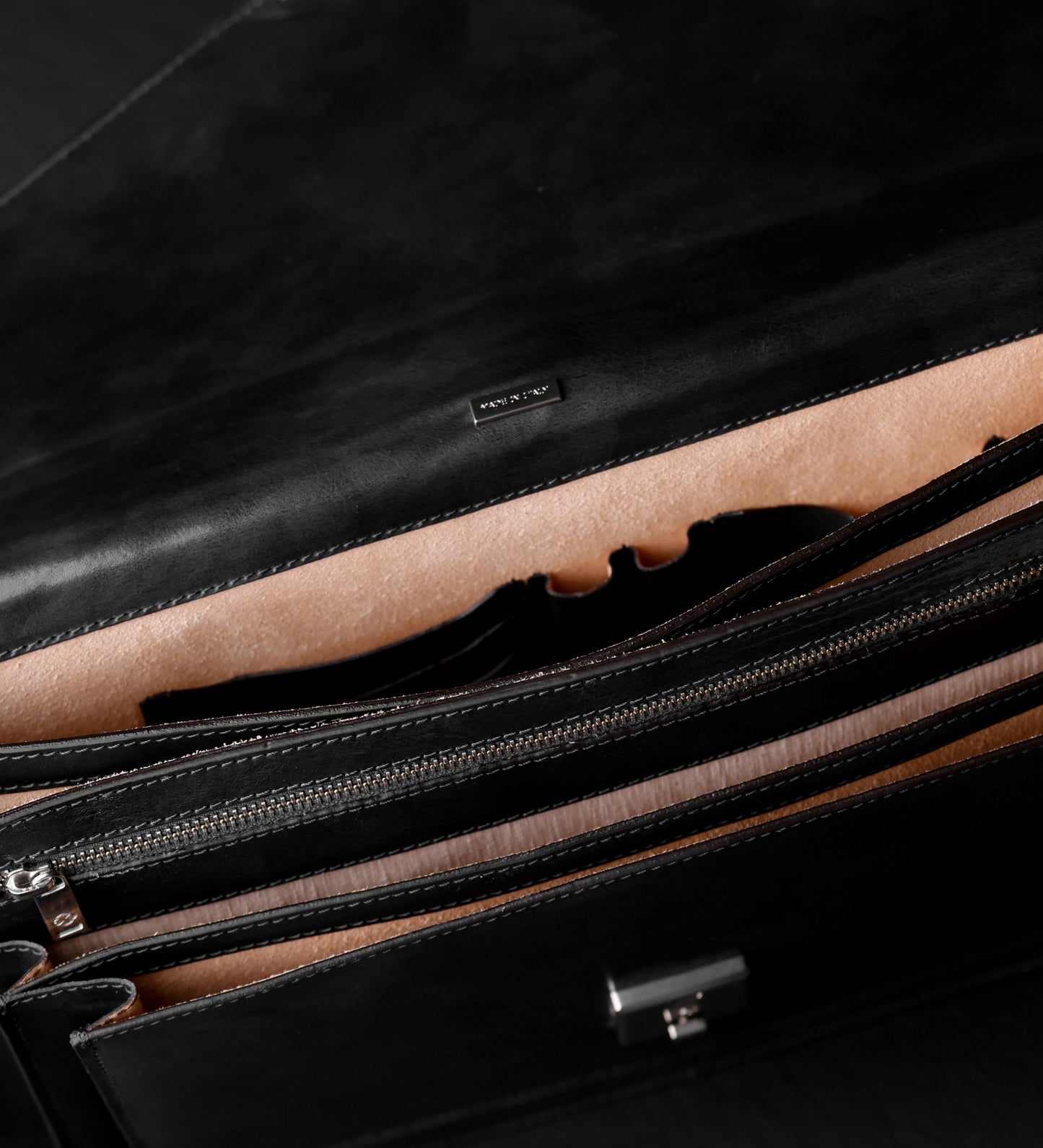 Aktentasche aus Leder im klassischen Design - The Magus