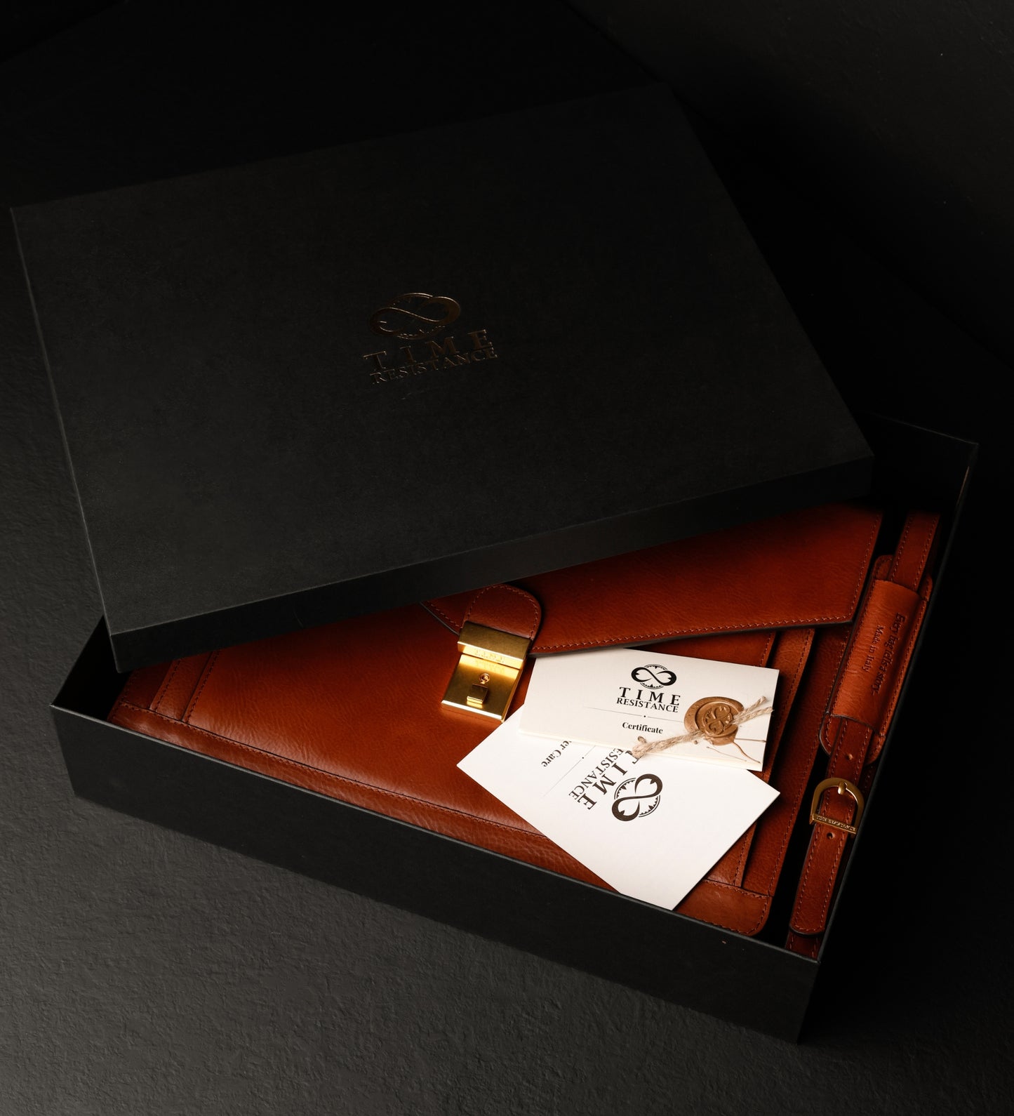 Aktentasche aus Leder im klassischen Design - The Magus