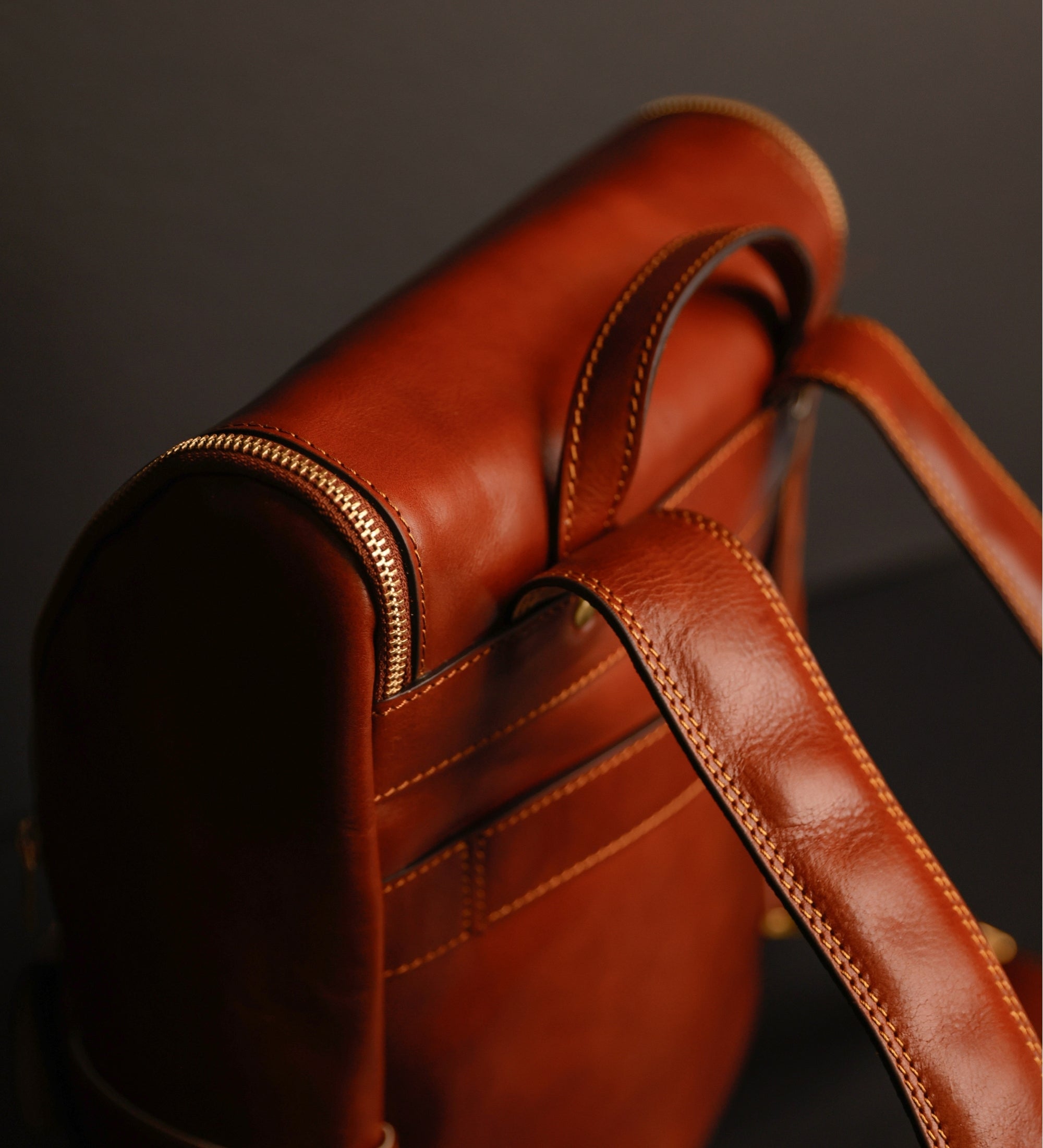 Großer Rucksack aus Leder für Damen - The Odyssey