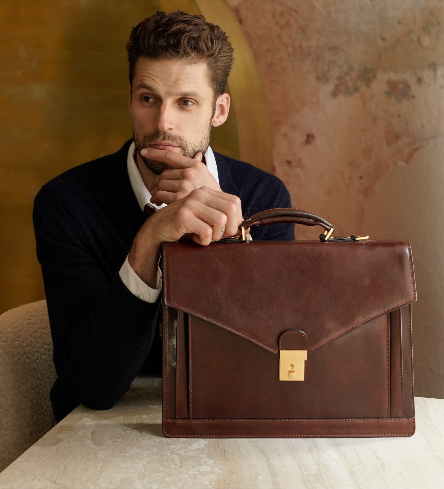 Aktentasche aus Leder im klassischen Design - The Magus